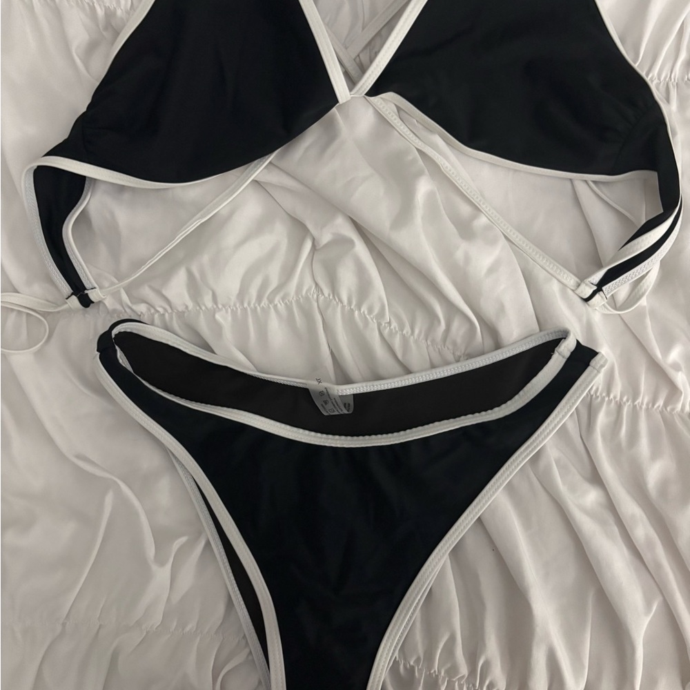 Black and White Bikini Set